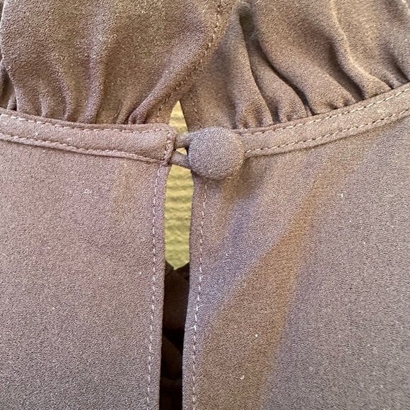 Saloni Mel Black Silk Blouse. - Picture 11 of 13